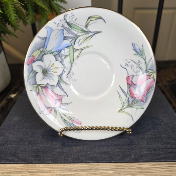 Vintage | Dining | Bell Fine Bone China Saucer Blue Pink Bellflower ...
